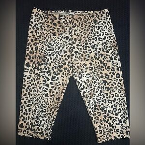 Bold Black and Brown Leopard Print Capris